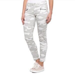 Democracy Ab Technology Freedom Ankle Jeans Size 8 Light Gray Camo Slimming NEW
